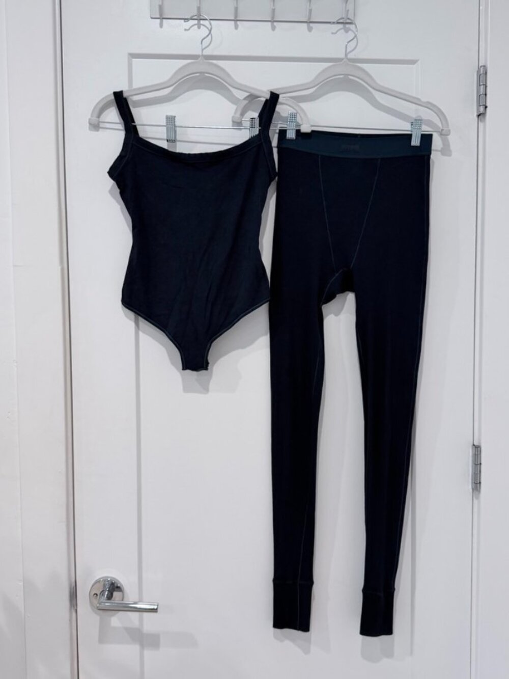 SKIMS Navy Blue thong bodysuit + ribbed comfy legging set, XS